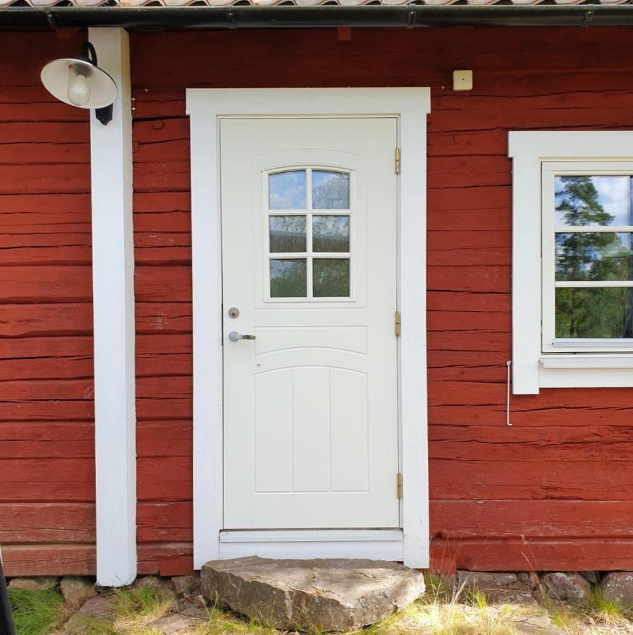 Cabin Near Lake And Beautiful Nature Reserve. Bodafors Eksteriør bilde