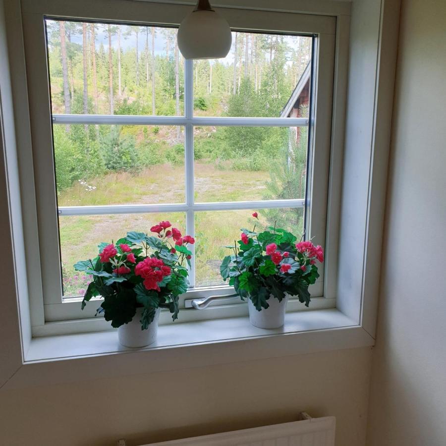 Cabin Near Lake And Beautiful Nature Reserve. Bodafors Eksteriør bilde